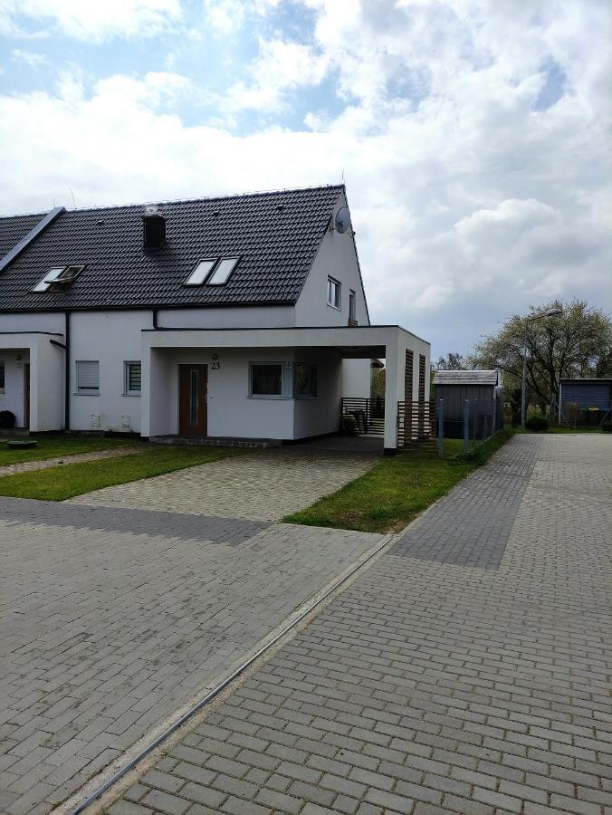 Villa Frida Haus Trzęsacz Exterior foto